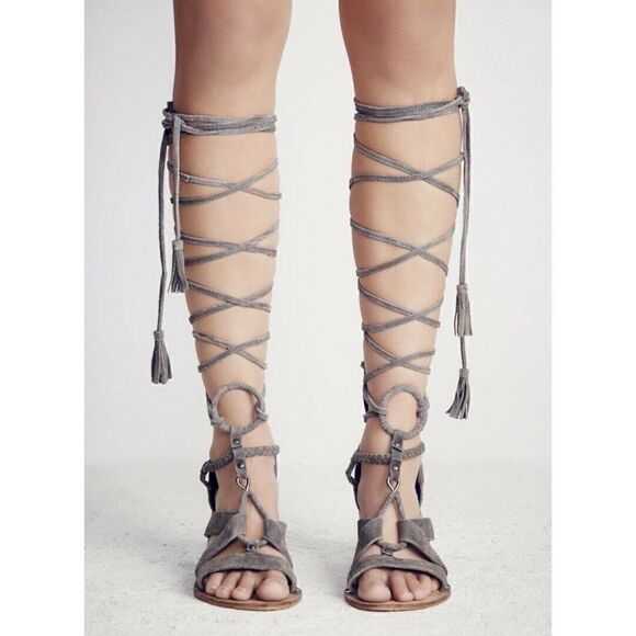 NEW FREE PEOPLE 38 8 SALTARELLO LACE UP SANDAL - Picture 2 of 5